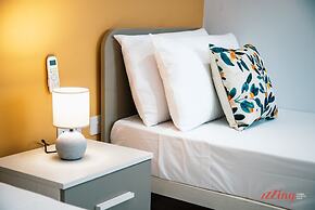 Enjoy Beach Sea Views in a Modern 3 BR APT - 4