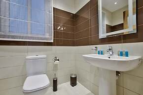 Malta s Stylish Holiday Home in Mellieha