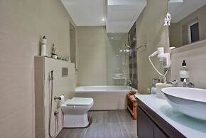 Stunning Sliema 2 Bed Apt Meters Away From Beach