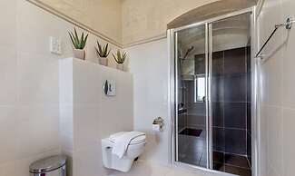 A Stunning Pet Friendly Villa With a Pool Gozo