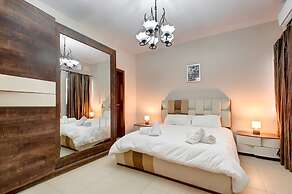 Modern Seaside 2 Bedroom Penthouse With Sea Views