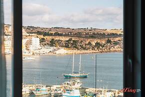 Seaside Magic From a Stunning Apartment