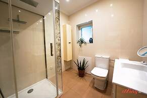 The Holiday Home Where Art Lives