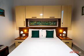 The Holiday Home Where Art Lives