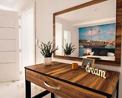 A Luxury Villa by the sea