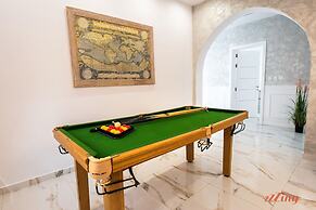 A Luxury Villa by the sea