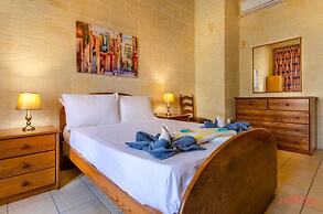 Grand Gozo Farmhouse With Games Room Pool