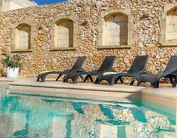 Grand Gozo Farmhouse With Games Room Pool