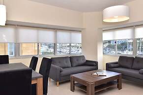 Bright Spacious 2 Bedroom With Marina View