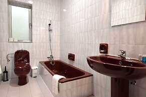 Bright Spacious 2 Bedroom With Marina View