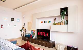 Stunning Seaviews Prime Location Lovely Home