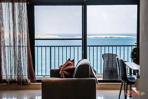 Stunning Seaviews Prime Location Lovely Home