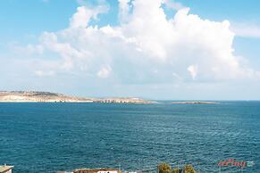 Stunning Seaviews Prime Location Lovely Home