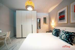 A Stylishly Chic Holiday Home With a Sofa bed