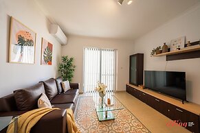 A Pretty Holiday Home Close to Sliema Seafront