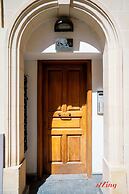 A Pretty Holiday Home Close to Sliema Seafront