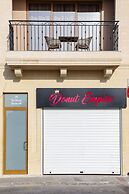 Luxurious Duplex Seafront Apt With Amazing Views