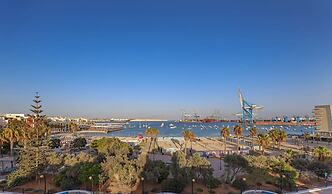 Luxurious Duplex Seafront Apt With Amazing Views