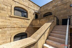 Pet Friendly Penthouse Rooftop Jacuzzi With Views