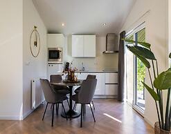 Beautiful Lodge With a Nice Terrace in Brabant
