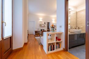 Isola Cozy Apartment by Wonderful Italy