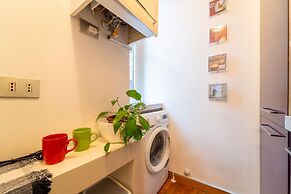 Isola Cozy Apartment by Wonderful Italy