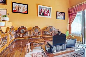 OYO 90454 Adinda Homestay Cibodas Lembang