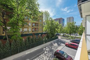 City Parking Mokotów by Renters Prestige