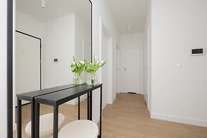 City Parking Mokotów by Renters Prestige