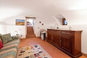 Chiara House In Galenda