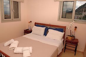 Maisonette Afroditi with Sea View