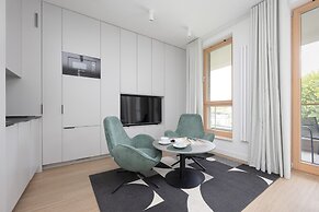 Modern Studio Warsaw by Renters Prestige