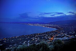 Ilektra Studio Apt with Sea View