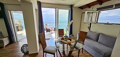 Ilektra Studio Apt with Sea View
