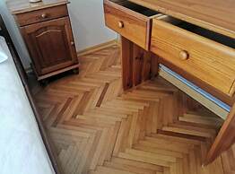 Apartments White House