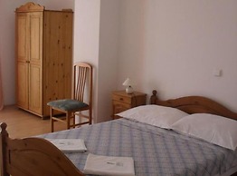 Apartments White House