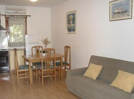 Apartments White House