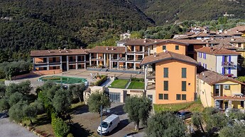 Le Terrazze PT36 by Wonderful Italy