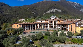 Le Terrazze PT36 by Wonderful Italy