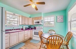 Gulf of Mexico Beach Cottage: Walk to Boat Ramp!