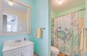 Gulf of Mexico Beach Cottage: Walk to Boat Ramp!