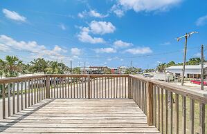 Gulf of Mexico Beach Cottage: Walk to Boat Ramp!