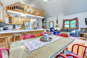 Peaceful White Sand Lake House w/ Dock & Deck!