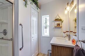 North Fairfield Family Home w/ Hot Tub & Porch!