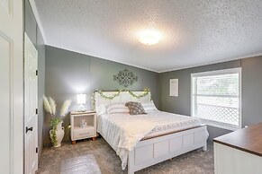 North Fairfield Family Home w/ Hot Tub & Porch!