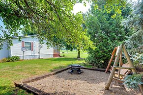 North Fairfield Family Home w/ Hot Tub & Porch!