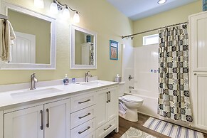 Crystal Beach Stilt House w/ Deck, Steps to Gulf!