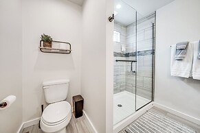 Private Hot Tub: Newly Built Fraser Townhome