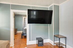 Cozy Tazewell Home w/ Grill on Back of the Dragon!