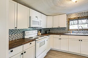 Cozy Tazewell Home w/ Grill on Back of the Dragon!